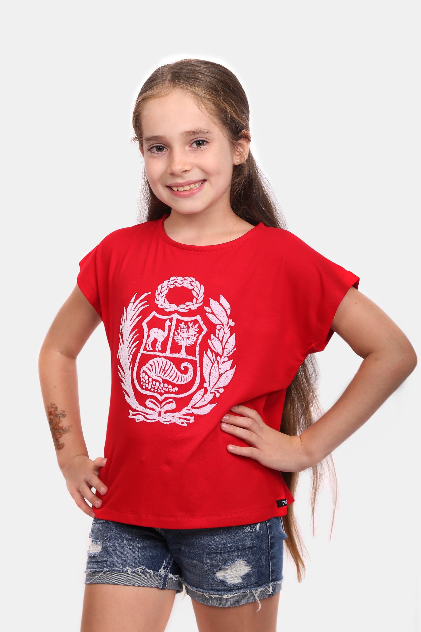 Kids_Crop Escudo_BL (7863468982525)