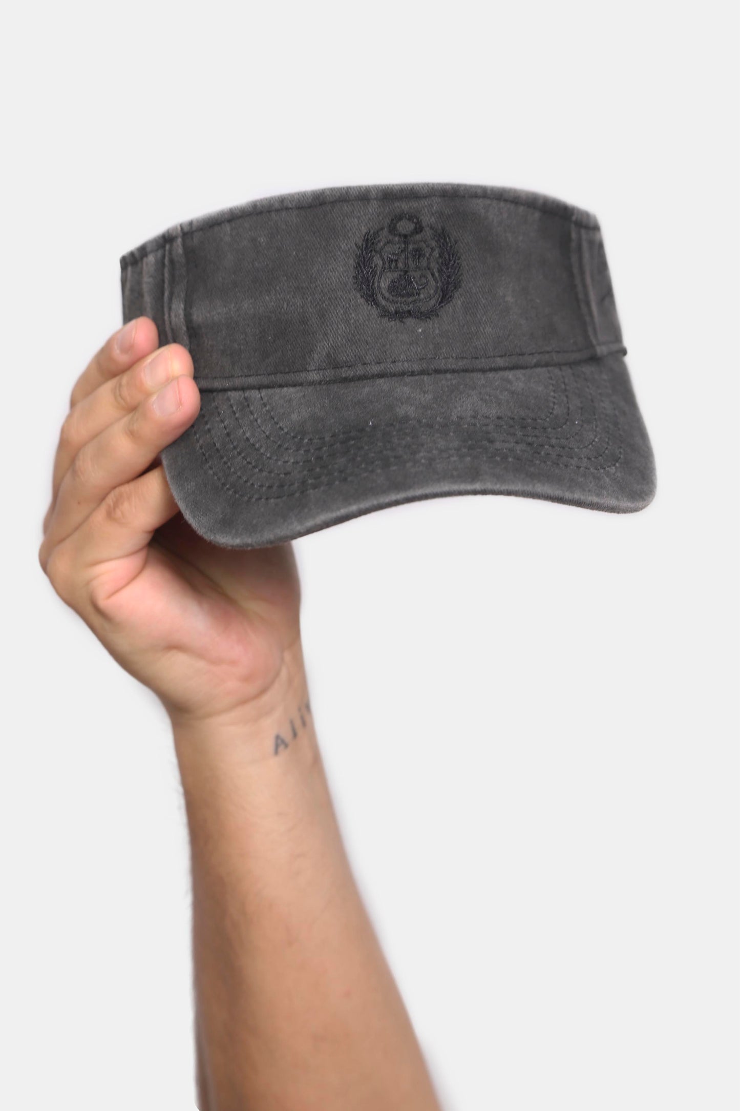 Vicera Escudo_negro (7981192020221)
