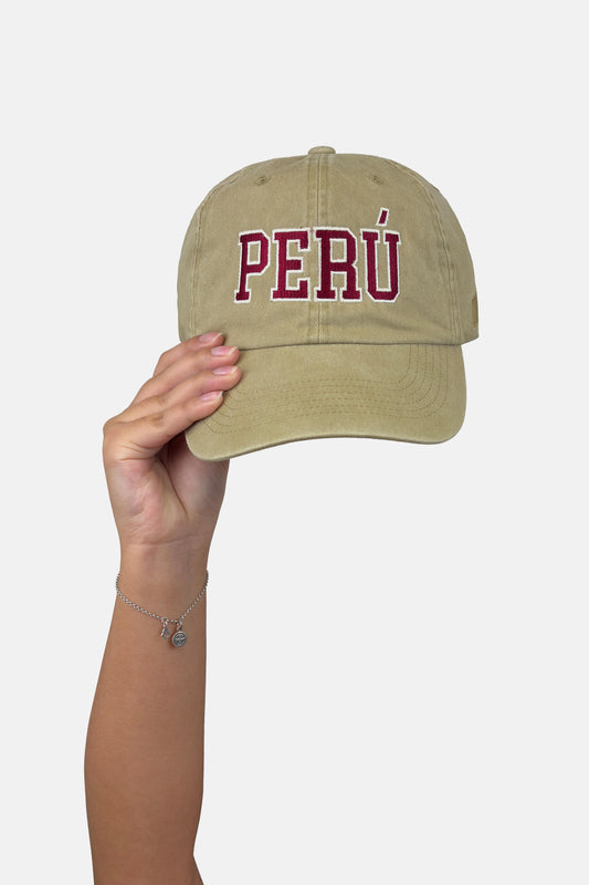 Gorro Perú guinda hueso